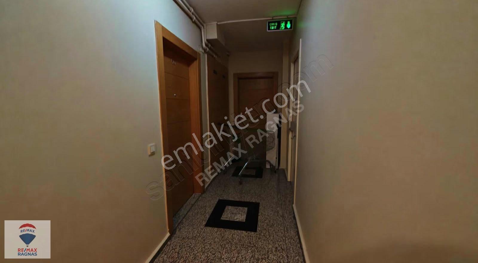 Corner Town Sitesi Ara Kat Geniş Kullanımlı 2+1 Satılık Daire - Görsel 10