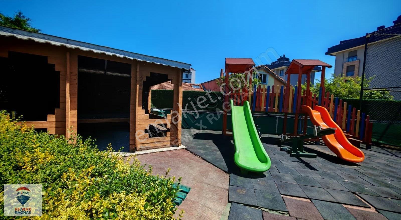 Taşdelen Prestijli Bir Sitede Eşyalı 1+1 Daire Balkonlu Kiralık - Görsel 8