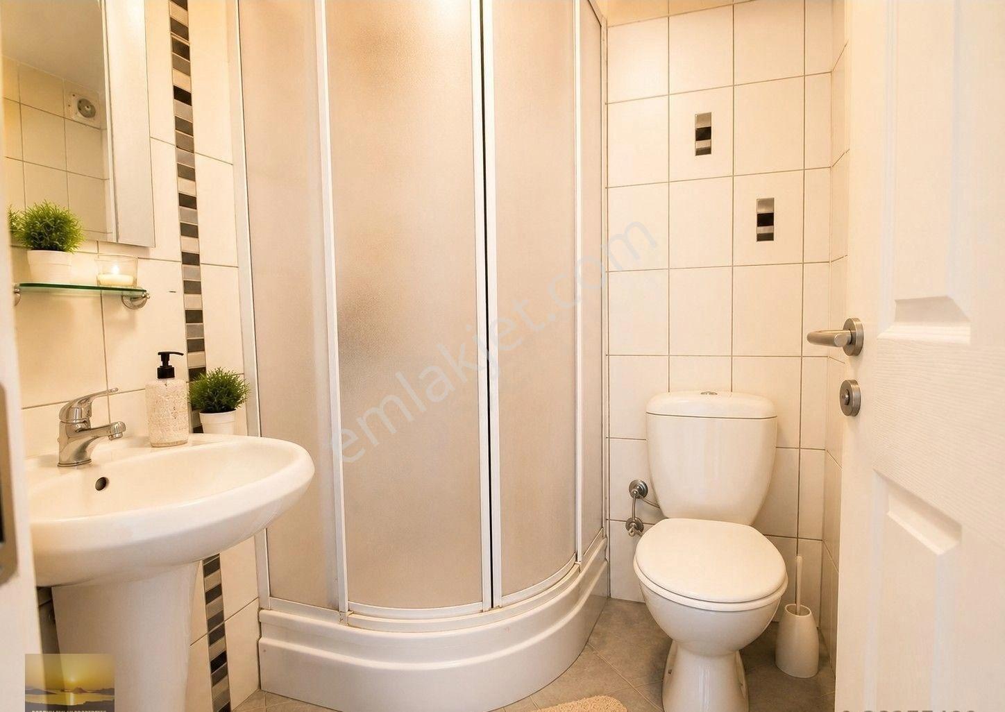 Kumsala Yakın Prestijli Site, İngiizden Satılık Bahçe Katı Daire - Görsel 20
