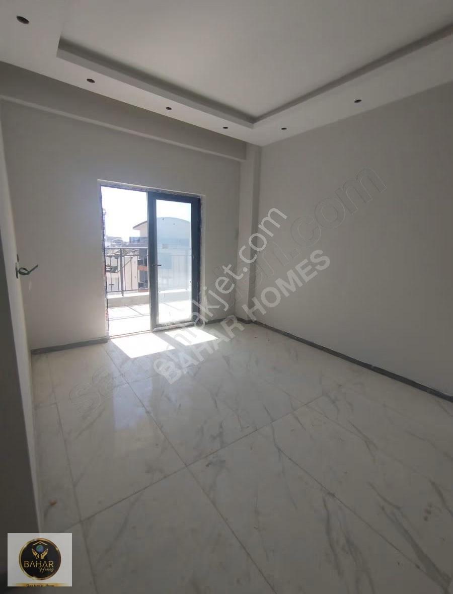Denız Manzaralı Acil Satilik Daire - Görsel 23