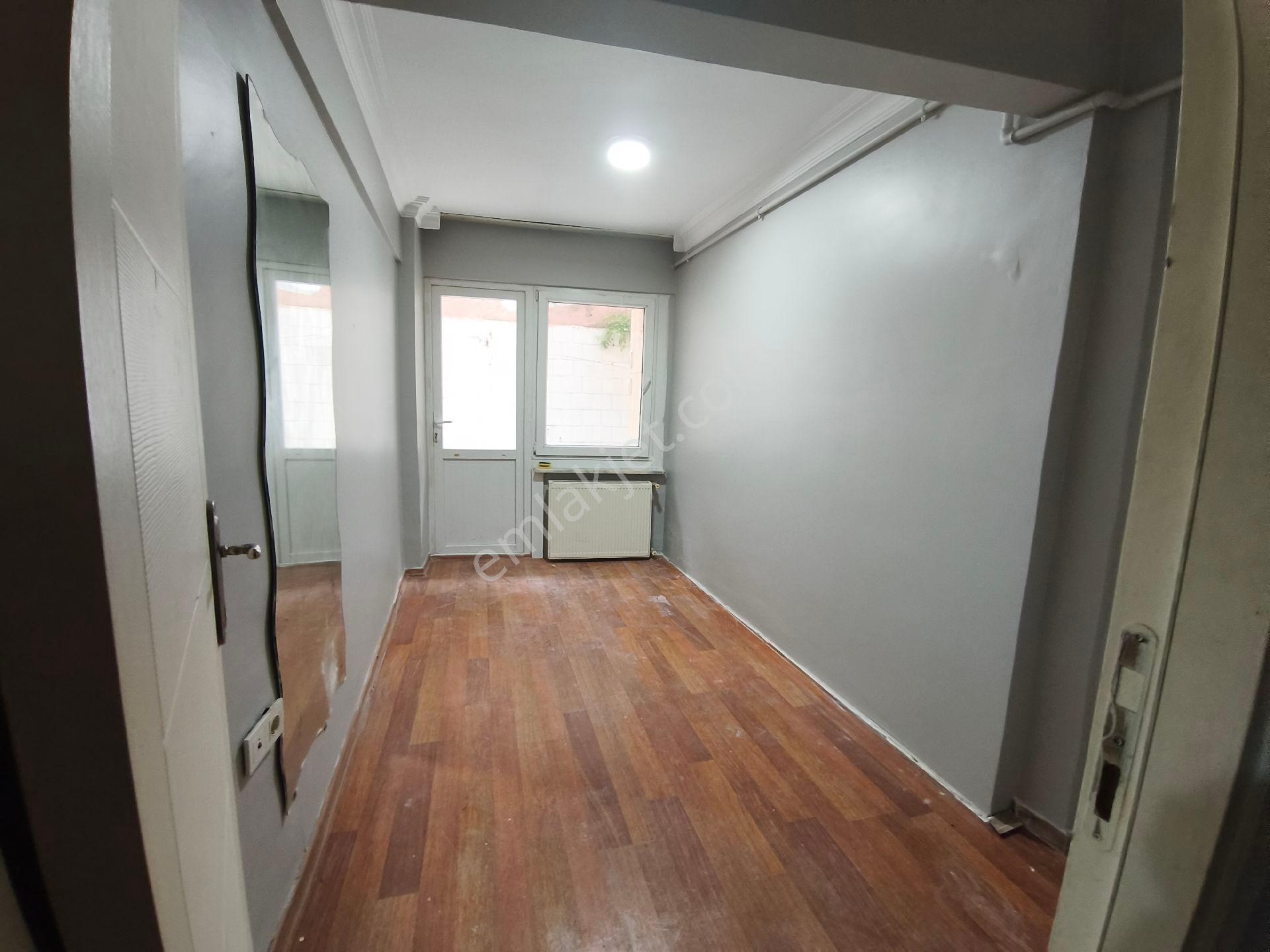 Üsküdar Merkezi Konumda Kiralık Bahçe Katı 2+1 - Görsel 7