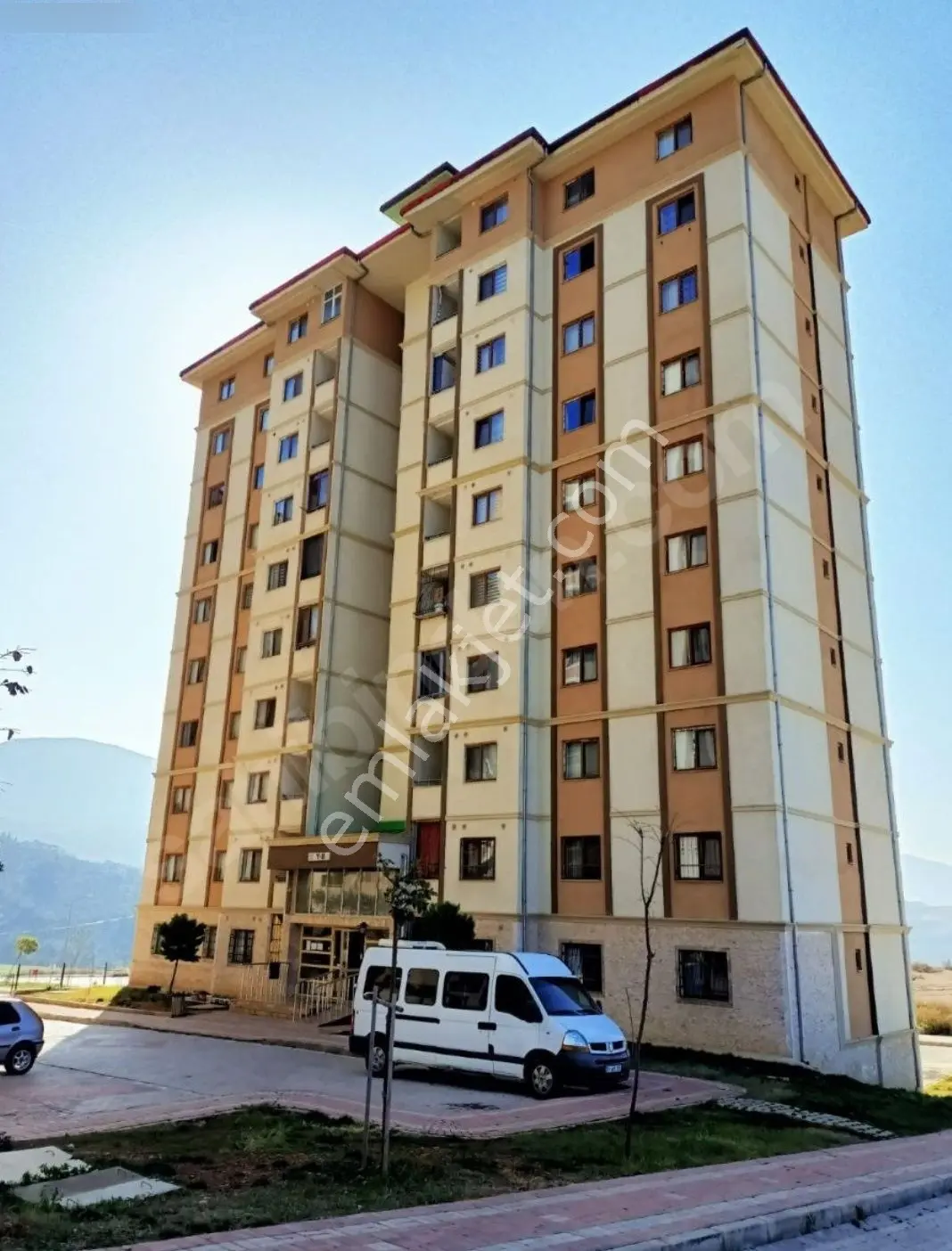 Hastane Karşısı, Deniz Manzaralı, Sağlam Ve Yapılı 3+1 Kiralık Daire - Görsel 4