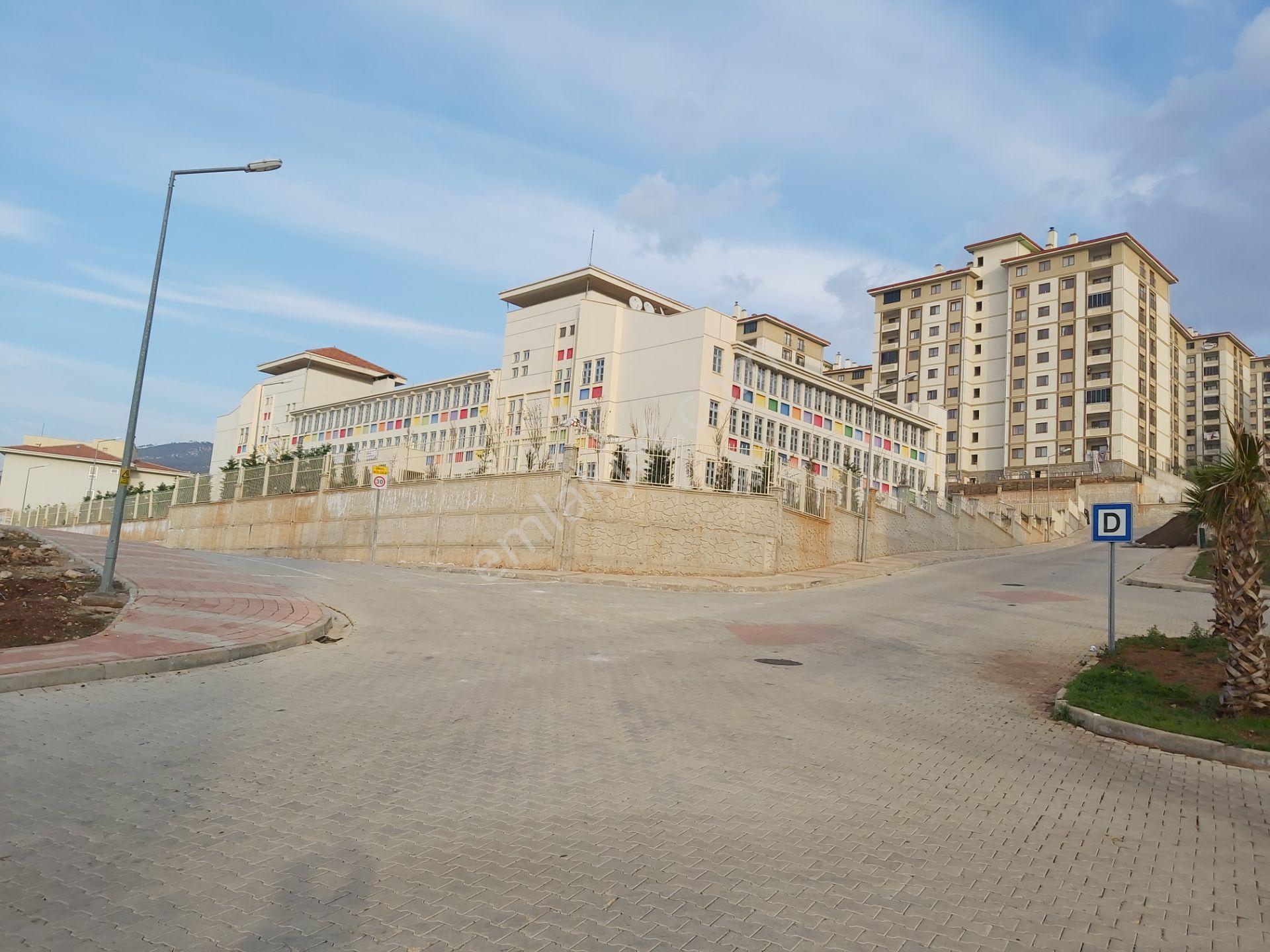 Hastane Karşısı, Deniz Manzaralı, Sağlam Ve Yapılı 3+1 Kiralık Daire - Görsel 27