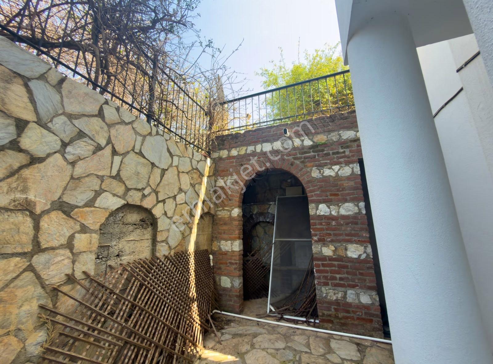 {üst Cadde}525m2 Arsa ,3 Normal Kat ,müstakil Villa - Görsel 8