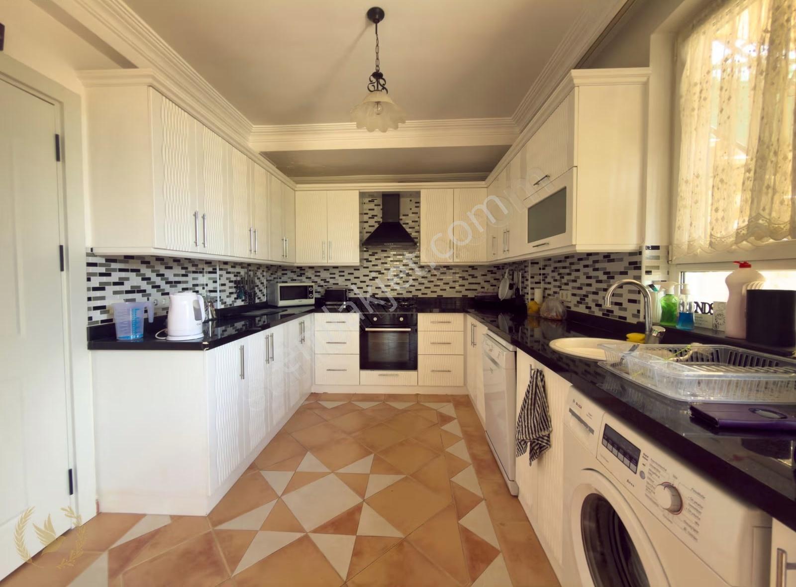 {üst Cadde}525m2 Arsa ,3 Normal Kat ,müstakil Villa - Görsel 34