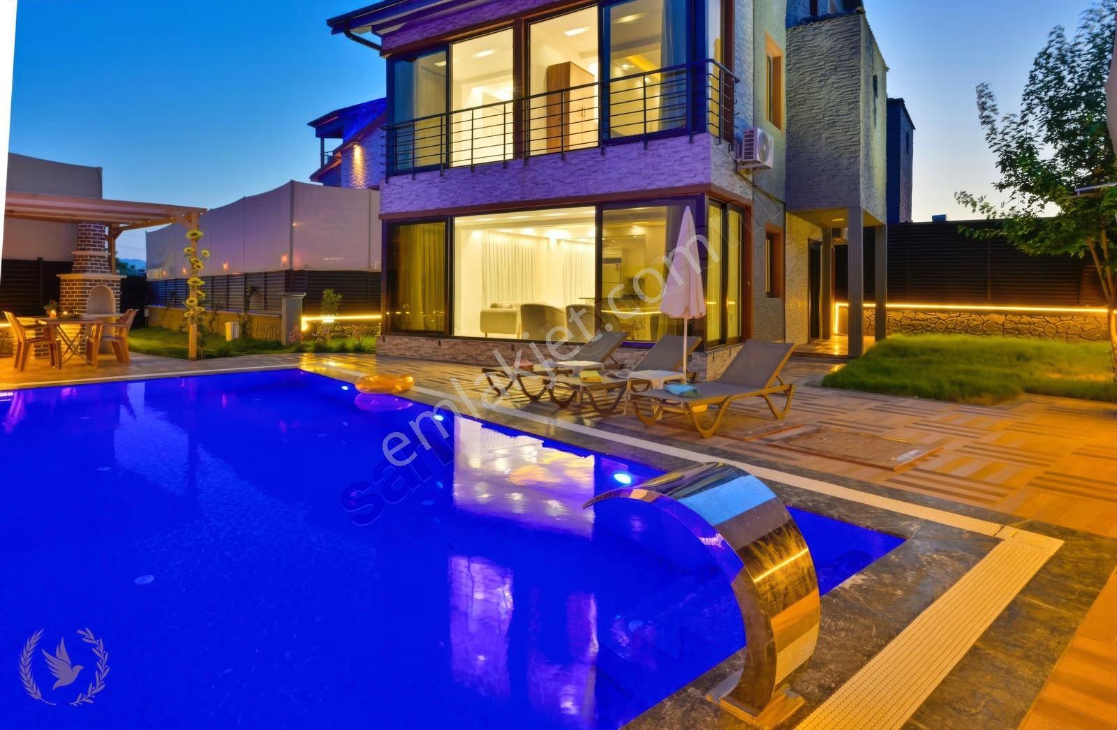 {çamköy K.pazaryeri} Kullanışlı ,geniş ,şık |4+1 Villa - Görsel 2
