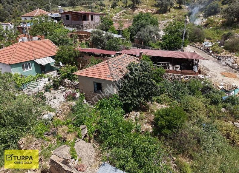 Torbalı Karakızlarda 317 M2 Müstakil Arsa İçinde Satılık Köy Evi - Görsel 17