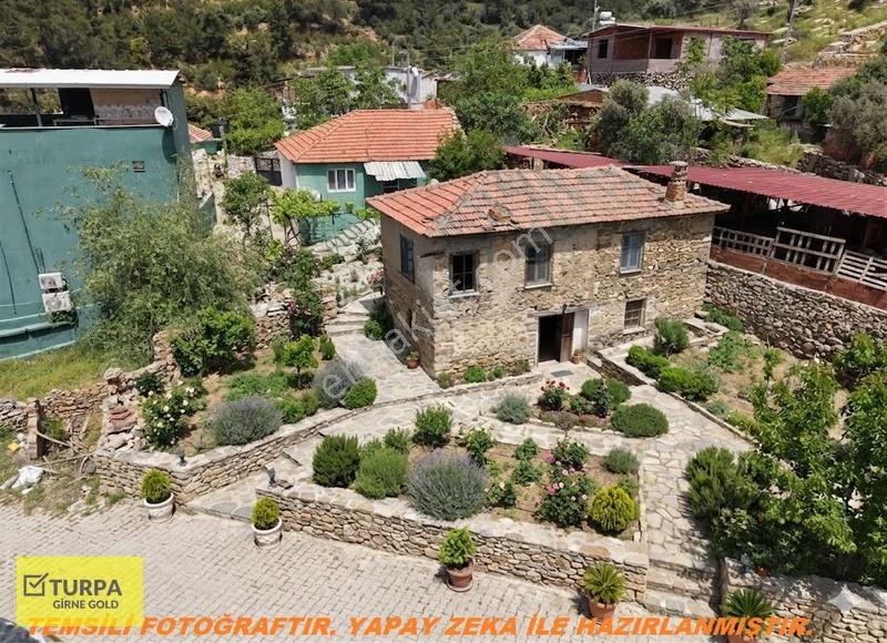 Torbalı Karakızlarda 317 M2 Müstakil Arsa İçinde Satılık Köy Evi - Görsel 7