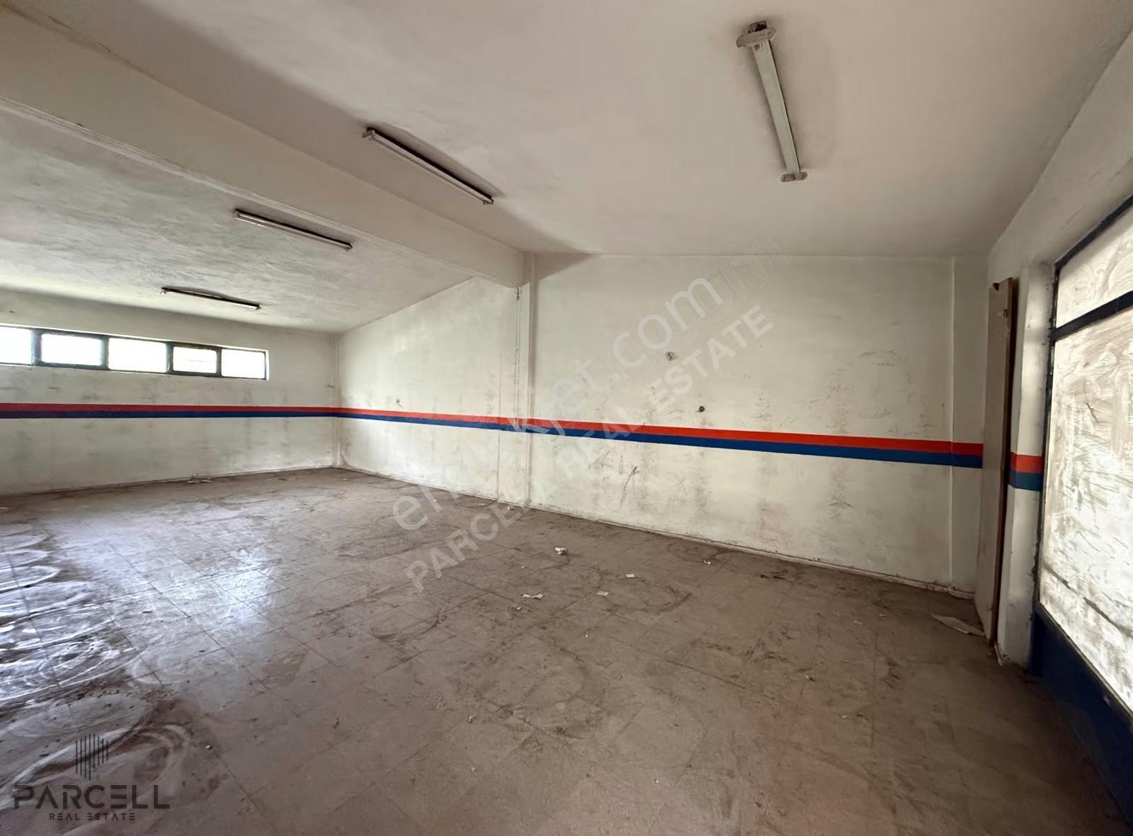 Balıkesir Yeni Sanayi Sitesi 3.kapıda 150 M² Kiralık Köşe Dükkan - Görsel 13