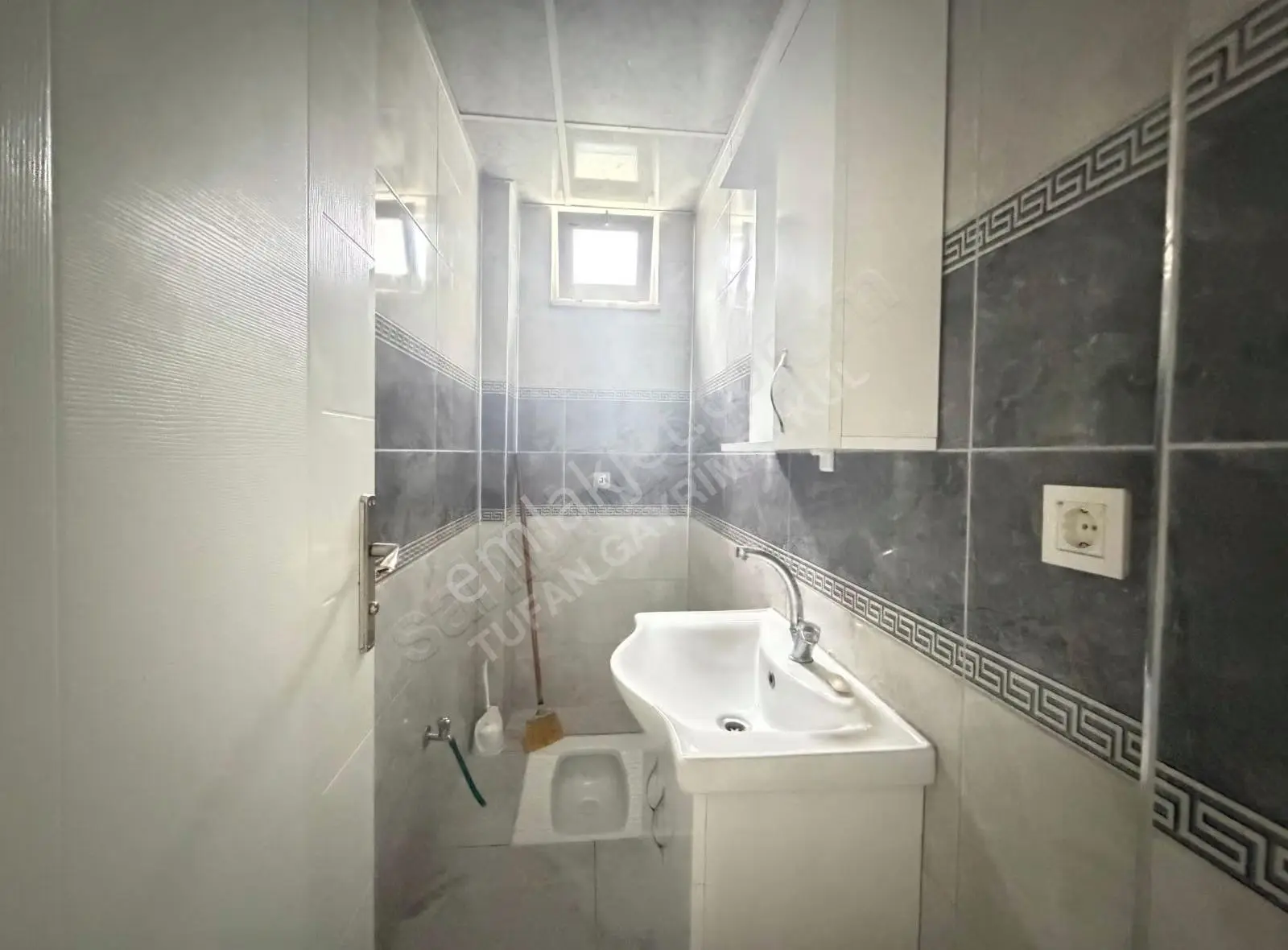 Manavgat Sarılar Merkezde Kiralık 3+1 Daire - Görsel 2