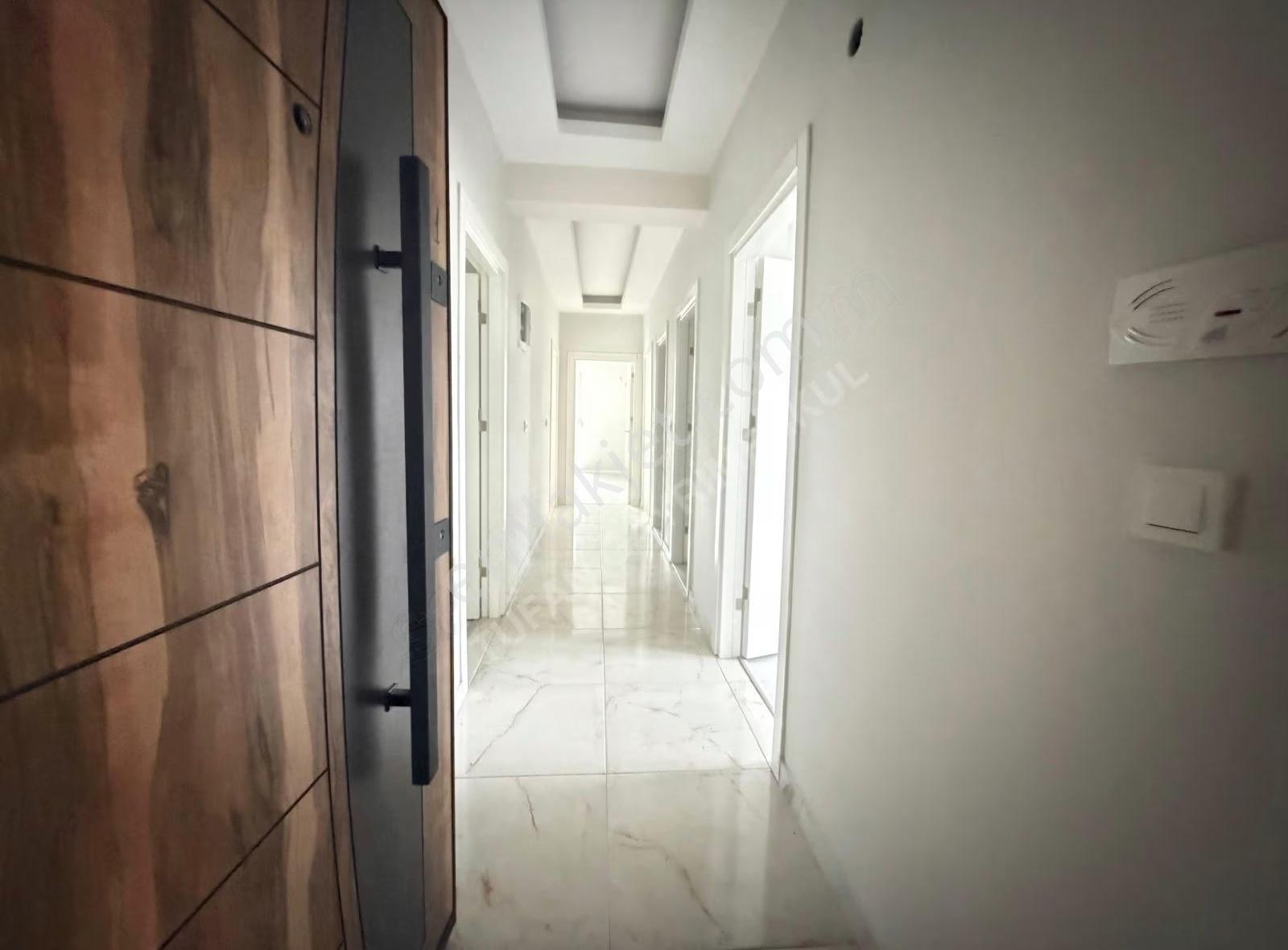 Manavgat Sarılar Merkezde Kiralık 3+1 Daire - Görsel 4