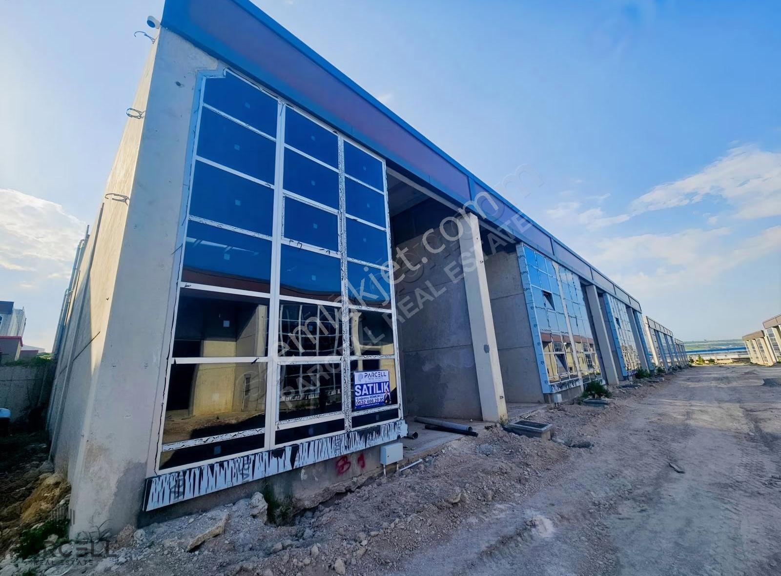 Balıkesir Osb De Marangozlar Sitesi Köşe 240 M2 Satılık Dükkan