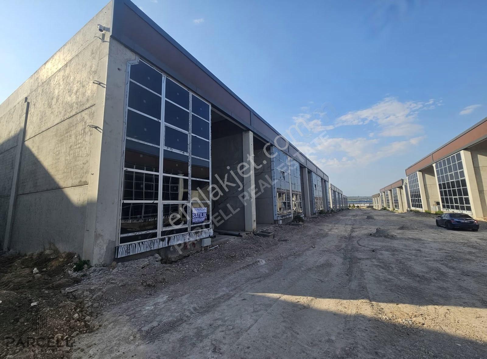 Balıkesir Osb De Marangozlar Sitesi Köşe 240 M2 Satılık Dükkan - Görsel 16