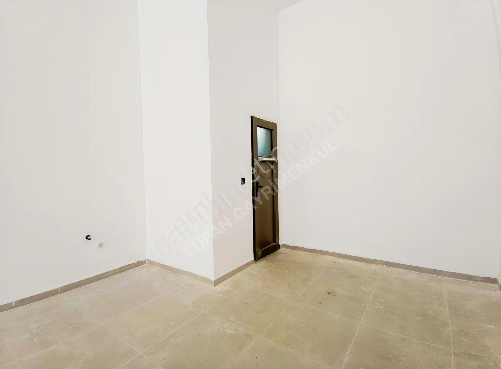 Çakal Deresi Kavşağında Kiralık 65 M² Sıfır Dükkan! - Görsel 4