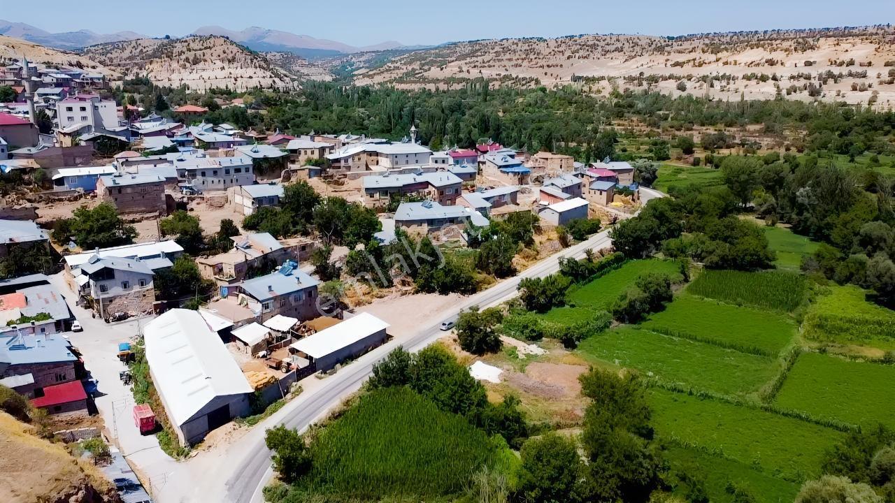 Köy Kenarında Müstakil Bahçe Mete Mermer'den - Görsel 5