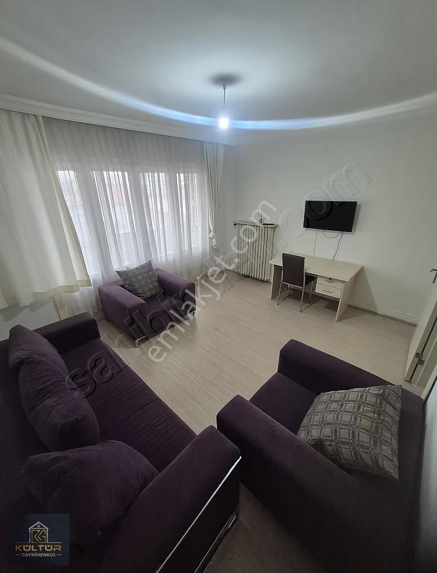 Metro Yanı Cadde Üzeri Herşeydahil Eşyalı Geniş 1+1 Daire - Görsel 8