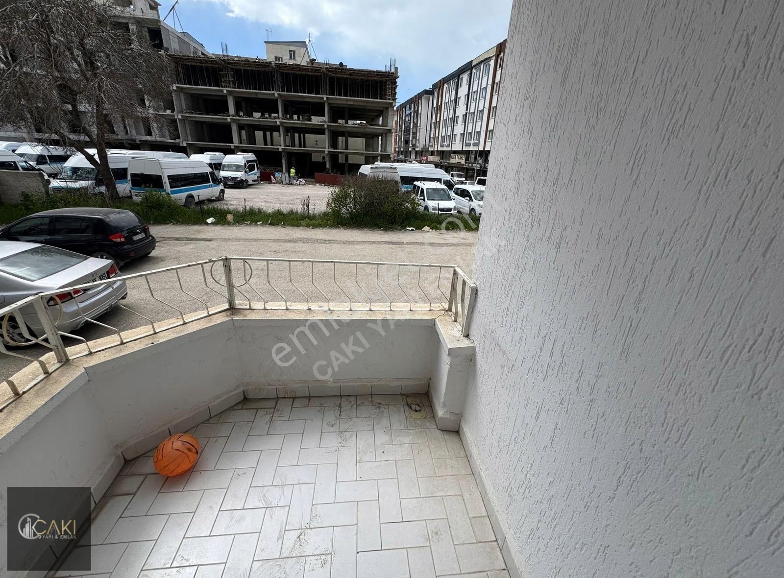 Bahçıvan Mahallesinde Kiralık 3+1 Daire - Görsel 13