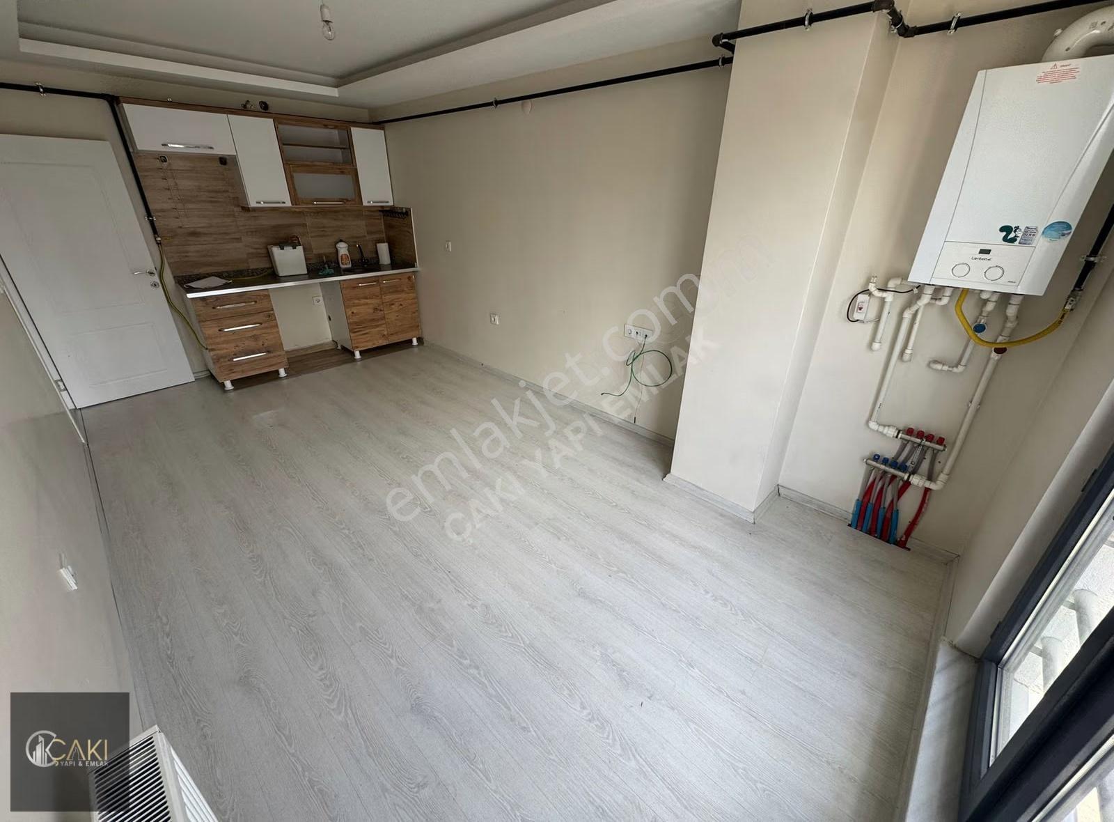 Çakı Yapı Emlaktan Vali Mithat Bey Mahallesi Kiralık 2+1 Daire - Görsel 7