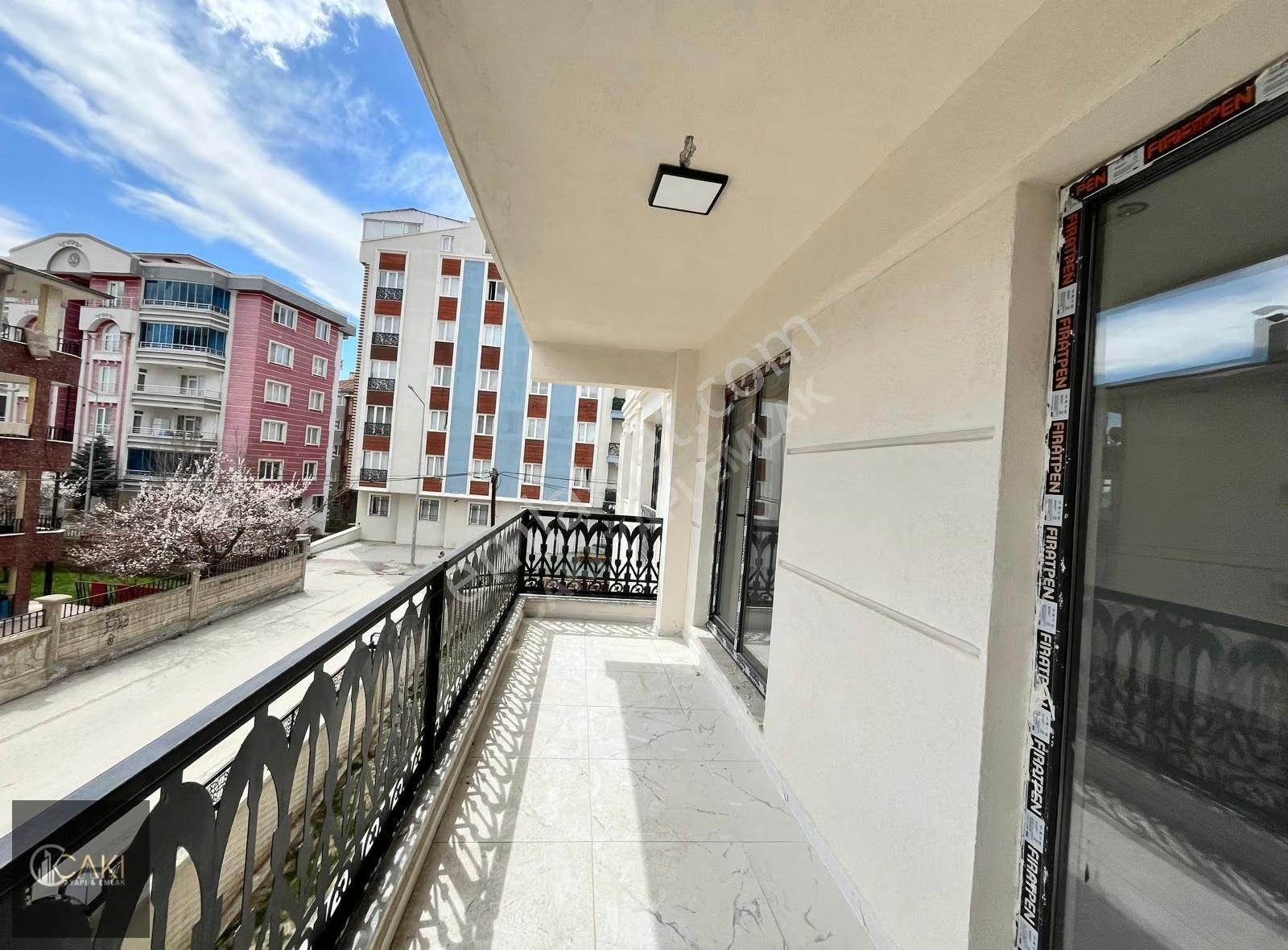 Çakı Yapı Emlaktan Şerefiye Mahallesinde Kiralık 3+1 Daire - Görsel 35