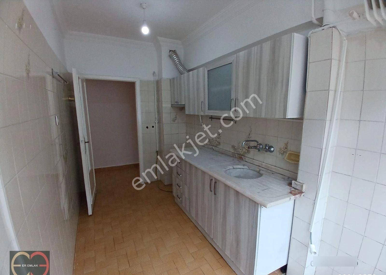 Emek ' Te Metro Yakını Otoparklı 3+1 Daire - Görsel 11