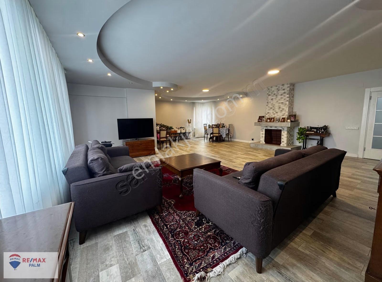Remax Palm'den Liparis 1'de Denize Sıfır Müstakil Tadında 4+1 - Görsel 3