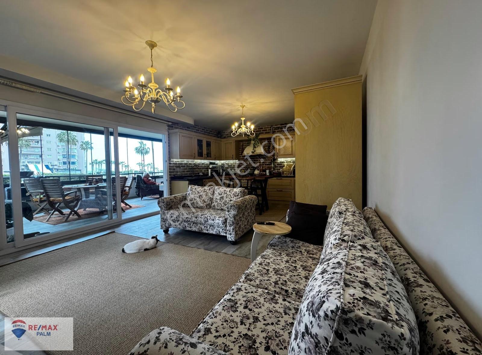 Remax Palm'den Liparis 1'de Denize Sıfır Müstakil Tadında 4+1 - Görsel 9