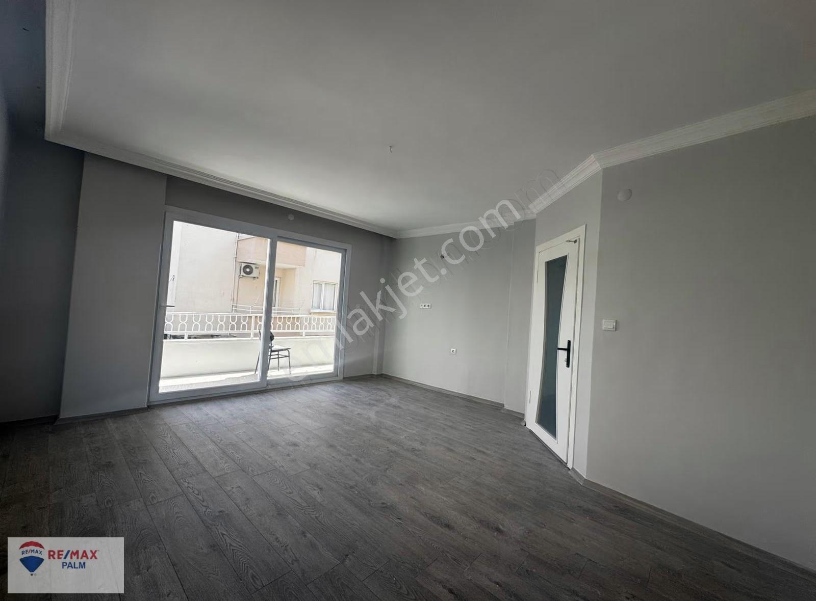 Remax Palm'den Sahile 2. Parsel Deniz Manzaralı Kiralık Daire - Görsel 15