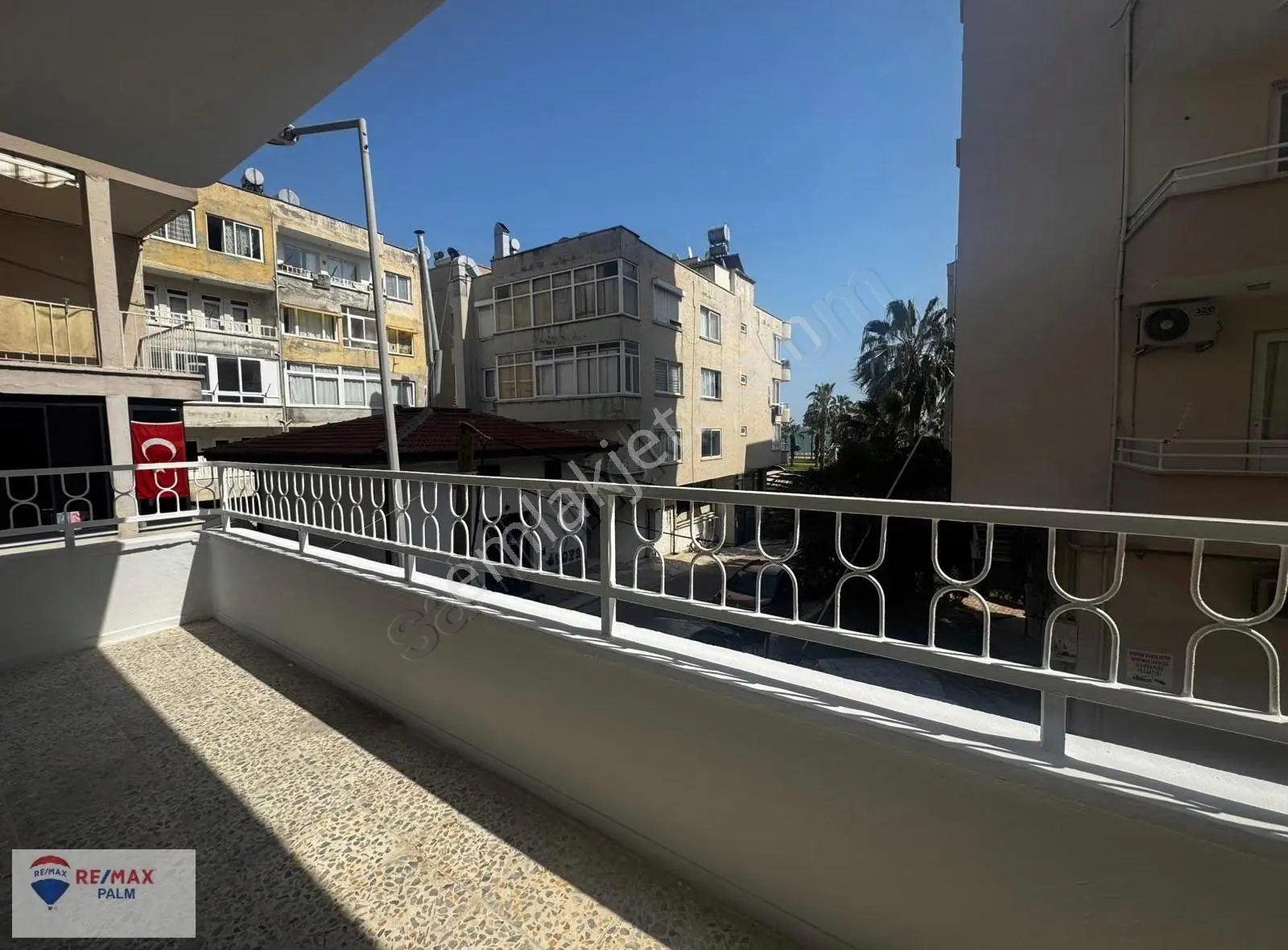 Remax Palm'den Sahile 2. Parsel Deniz Manzaralı Kiralık Daire - Görsel 5