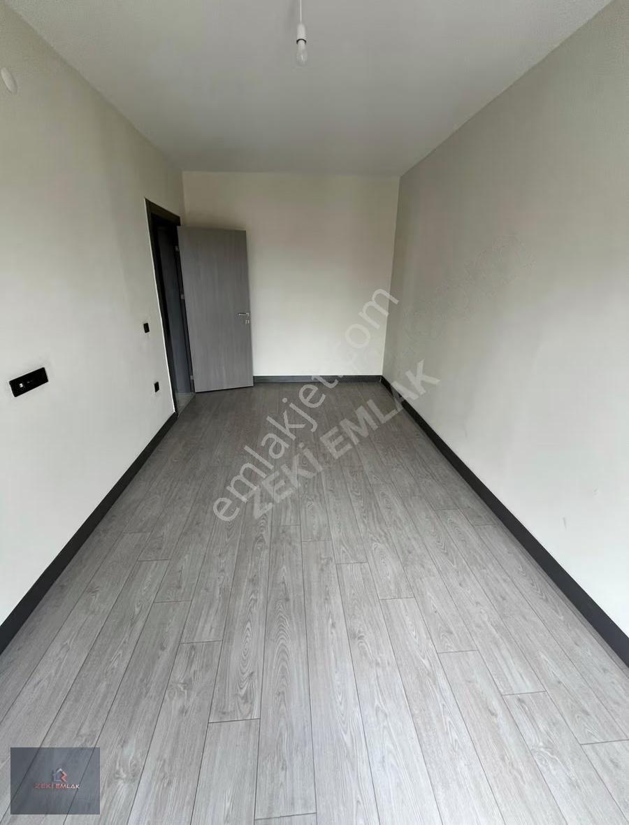 Akgedik Zeki Emlak'tan 4.etapda Kiralık 2+1 Geniş Daire - Görsel 7