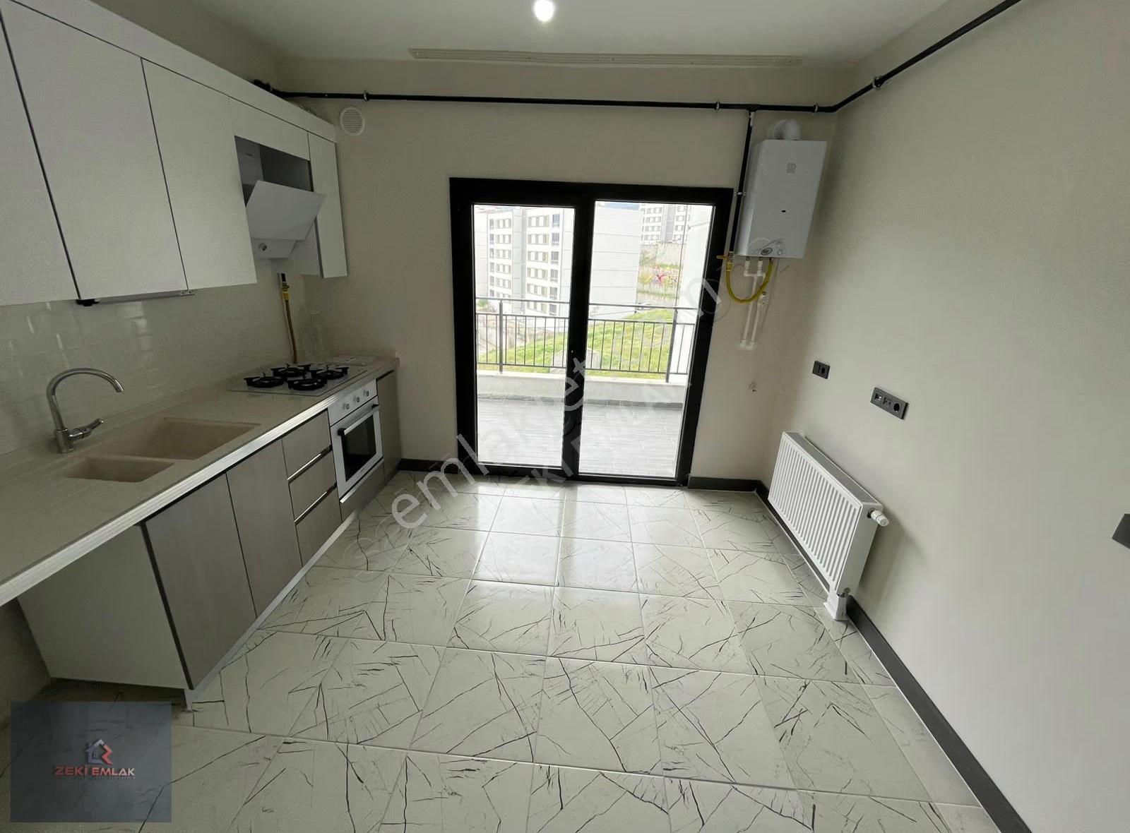 Akgedik Zeki Emlak'tan 4.etapda Kiralık 2+1 Geniş Daire - Görsel 15