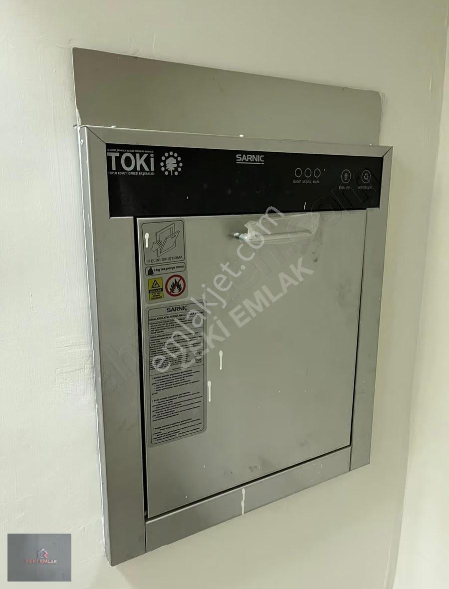 Akgedik Zeki Emlak'tan 4.etapda Kiralık 2+1 Geniş Daire - Görsel 24