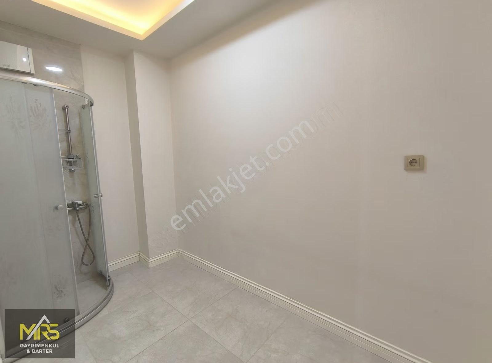Mrs Gayrimenkulden Liparis 1'de Deniz Manzaralı 11.kat Yapılı D. - Görsel 24