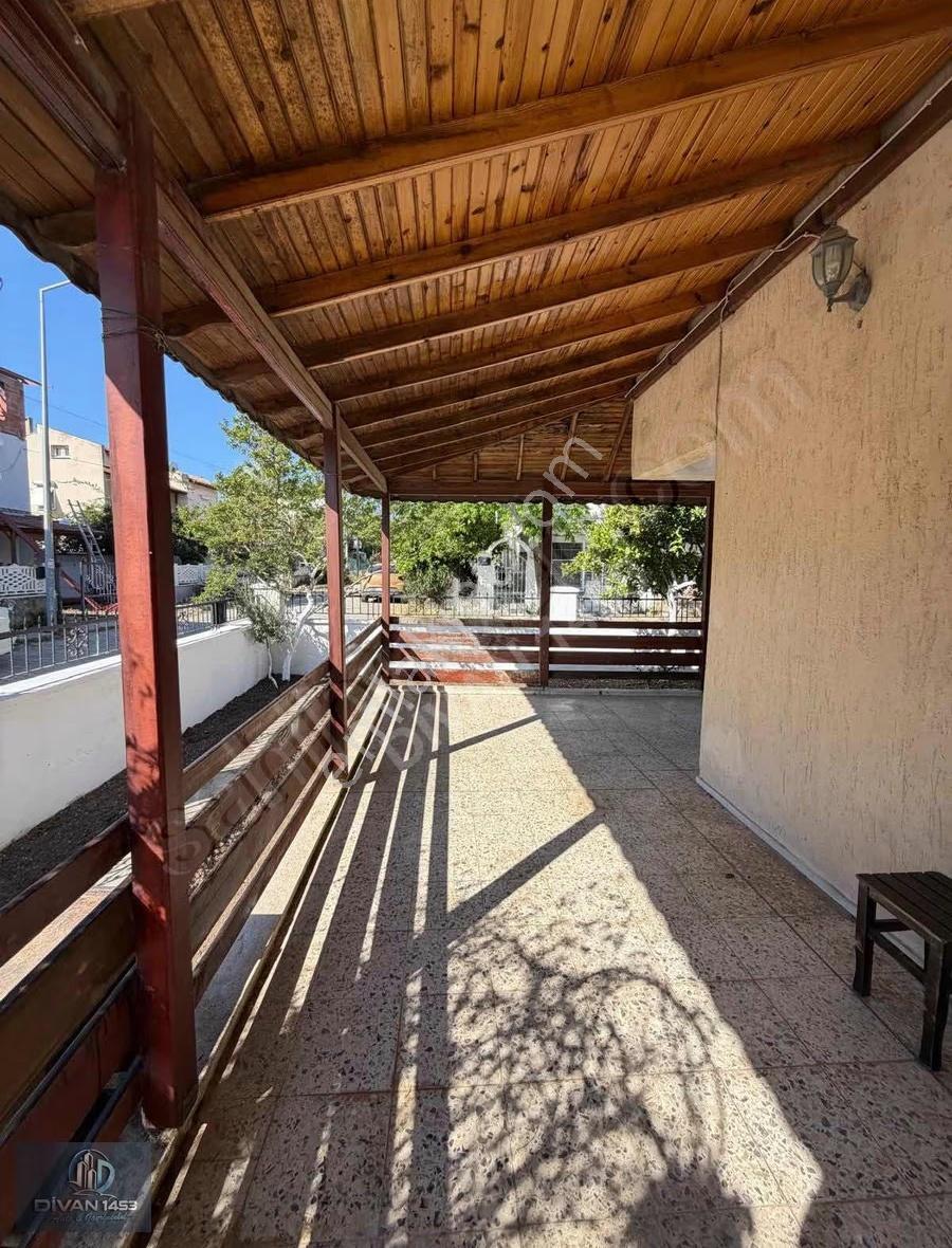 Çeşmealtında Tam Müstakil,bahçeli ,doğalgazlı Müstakil Villa - Görsel 23