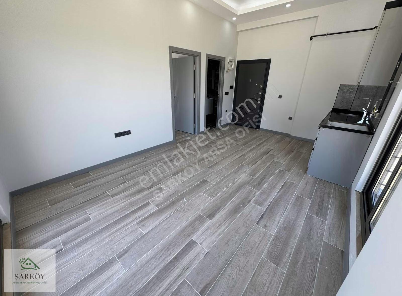 Tekirdağın En Gözde 1+1 Ofisleri!!! - Sıfır- Teraslı- Otoparklı - Görsel 12