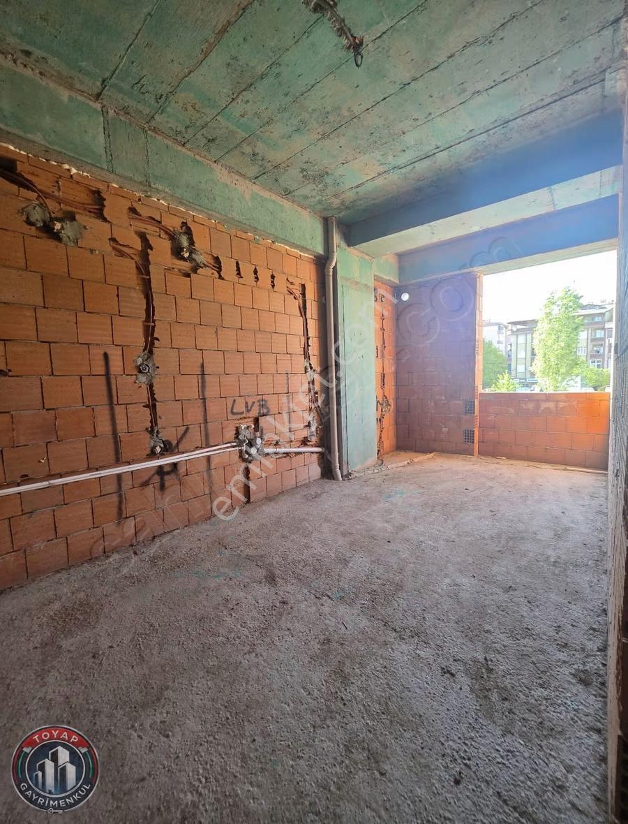 Toyap İnş 50. Yıl 3+1 125 M2 Tramvaya 2 Dk Acil Satılık Daire - Görsel 10