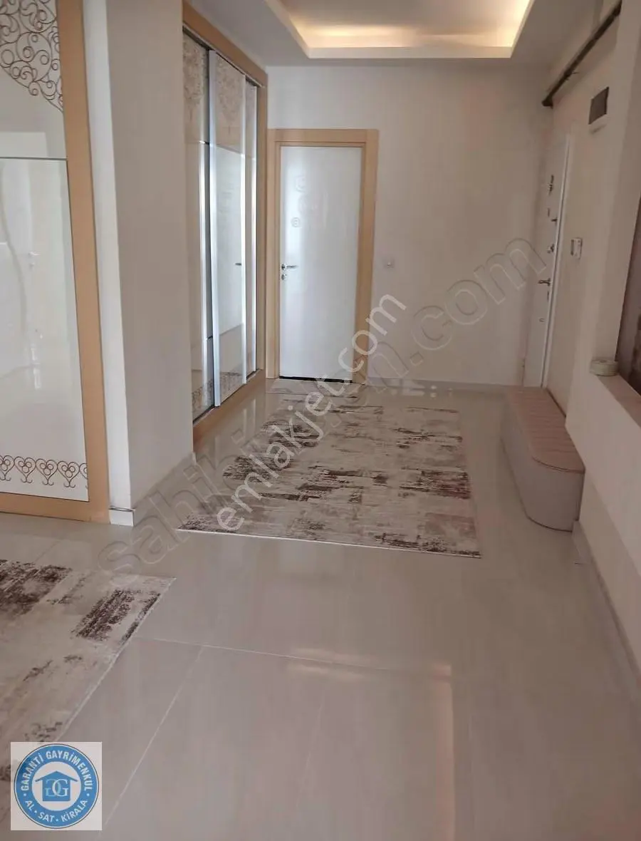 Stadyum Yolunda Acil Satılık 4+1 Daire - Görsel 2
