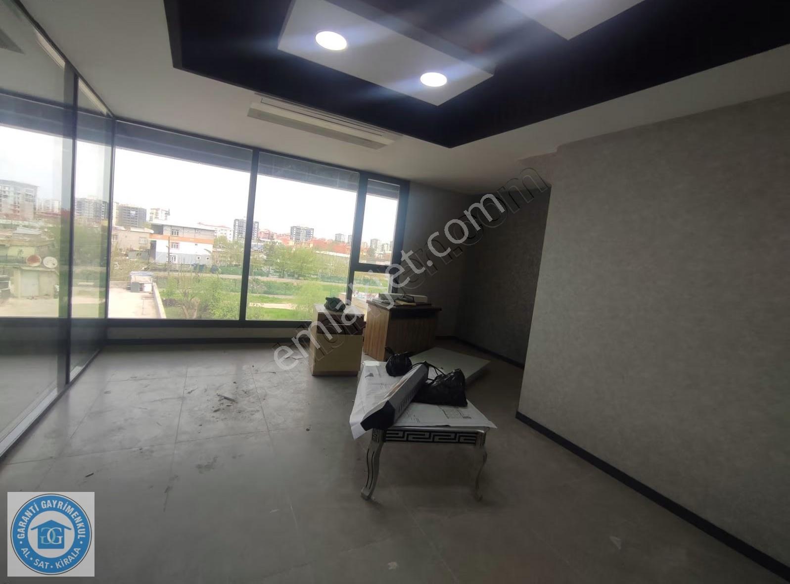 Ay Center'dasatılık Dubleks Büro - Görsel 4