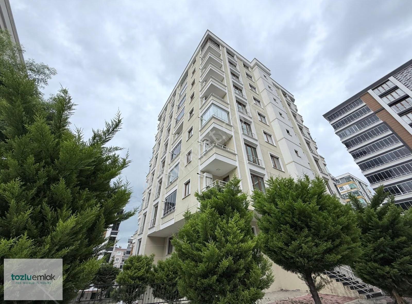 Tozluemlak'tan Atakent Merkezde Geniş Kiralık 1+1 Daire