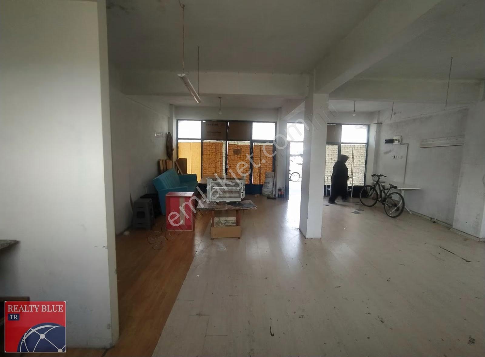 Sultanbeyli Abdurrahman Gazi Mahallesinde 80 M2 Kiralık Dükkan - Görsel 4