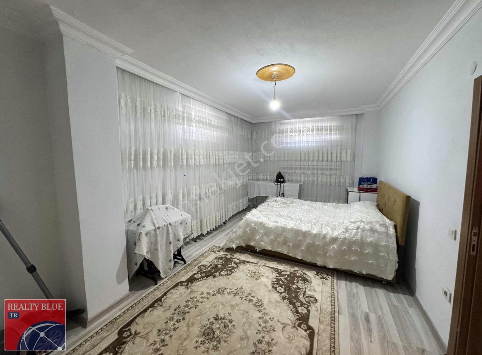 Adil Mahallesi Butik Site İçi Satılık 2+1 Ferah Ters Dubleks - Görsel 12