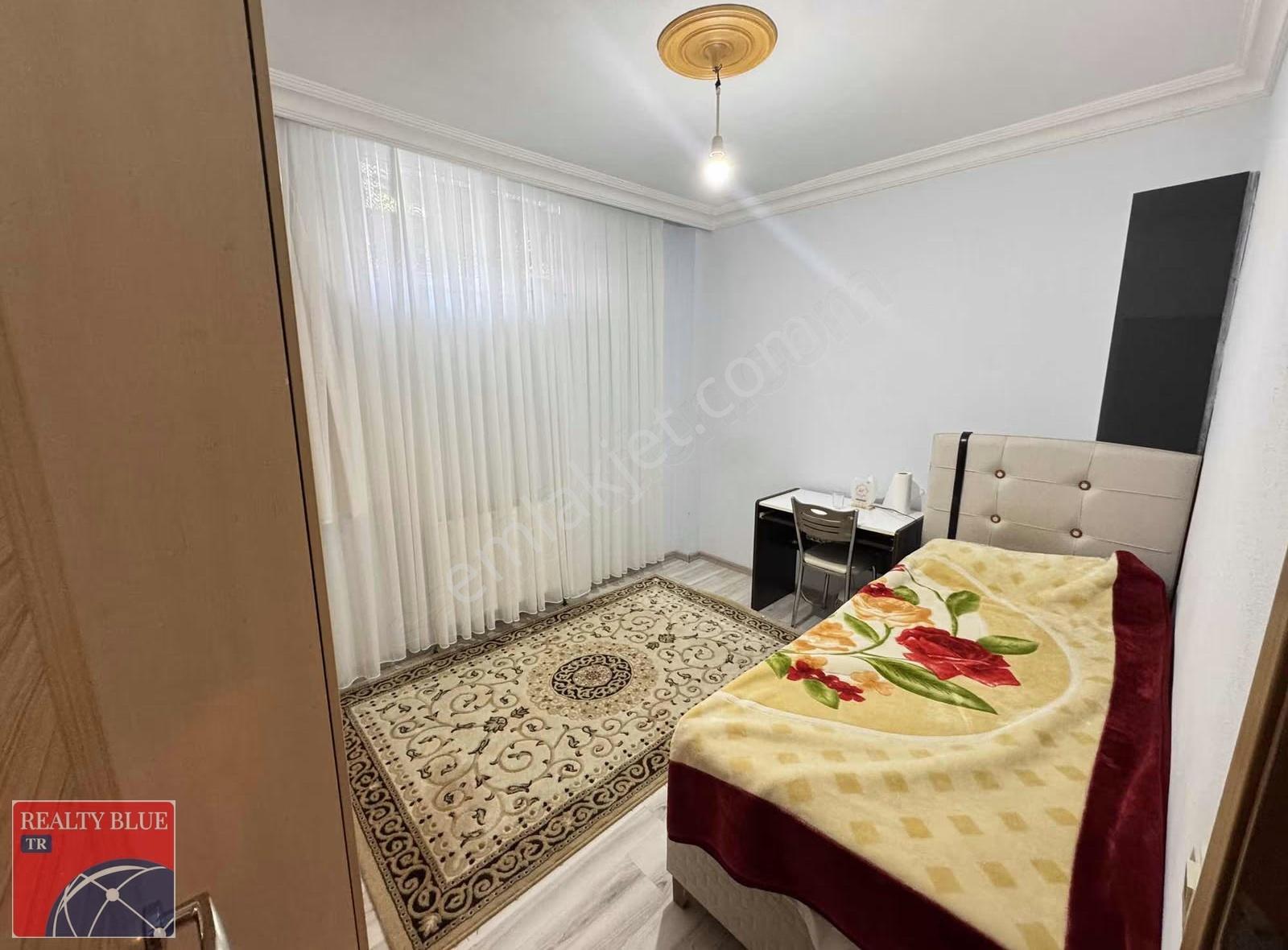Adil Mahallesi Butik Site İçi Satılık 2+1 Ferah Ters Dubleks - Görsel 8