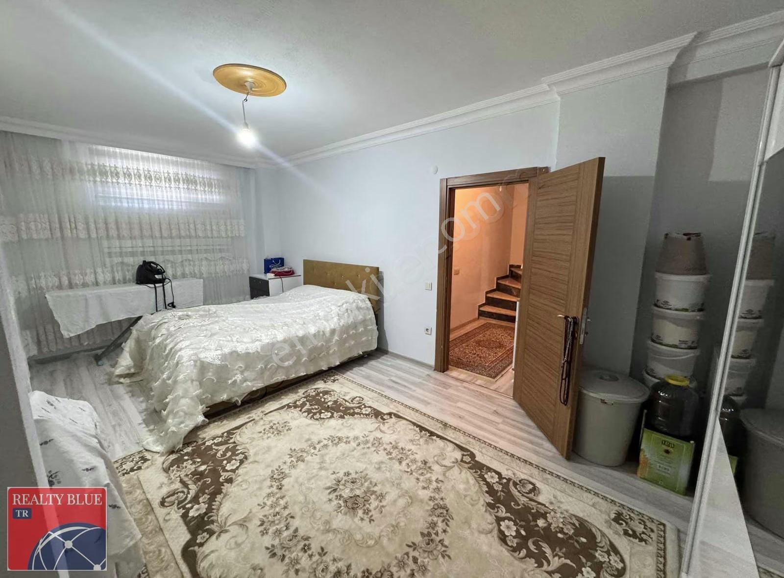 Adil Mahallesi Butik Site İçi Satılık 2+1 Ferah Ters Dubleks - Görsel 13