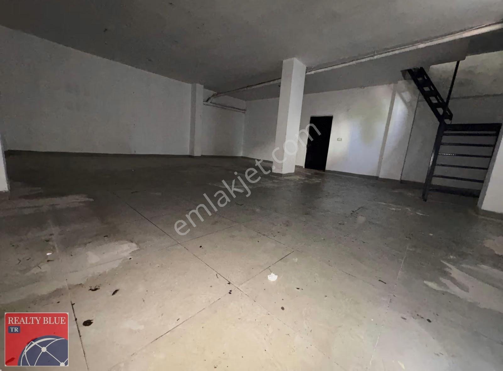 Sultanbeyli Mescidi Aksa Caddesi Üzerinde 160 M2 Kiralık Dükkan - Görsel 3