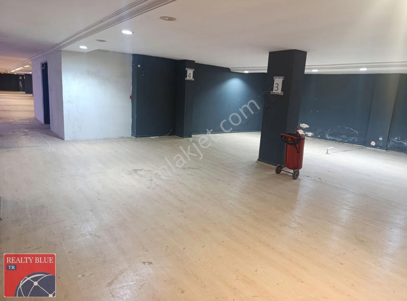 Sultanbeyli Fatih Bulvarında Kiralık 1.350 M2 İmalathane-depo - Görsel 2