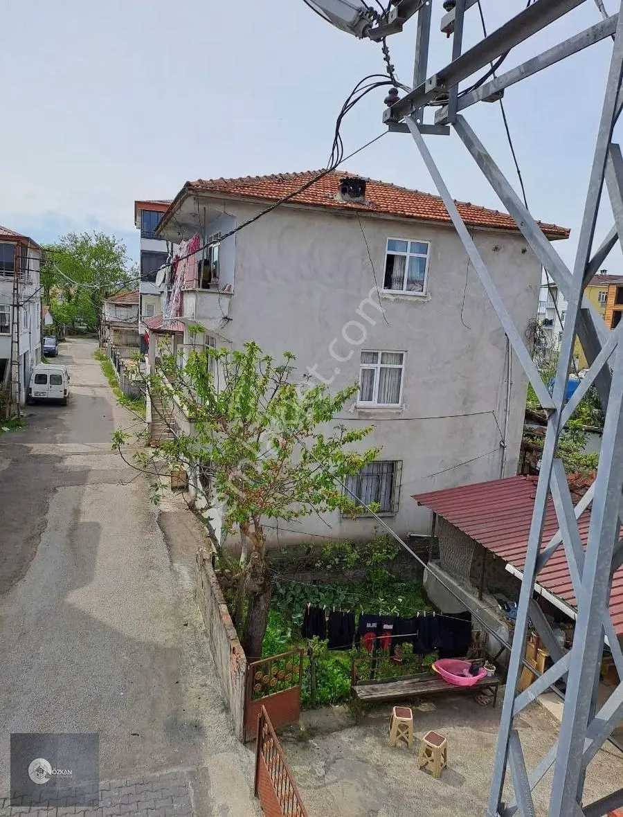 Çarşamba Kirazlık Çay Mahallesi 10. Çıkmaz 466. Sok Da 2.. Kat D