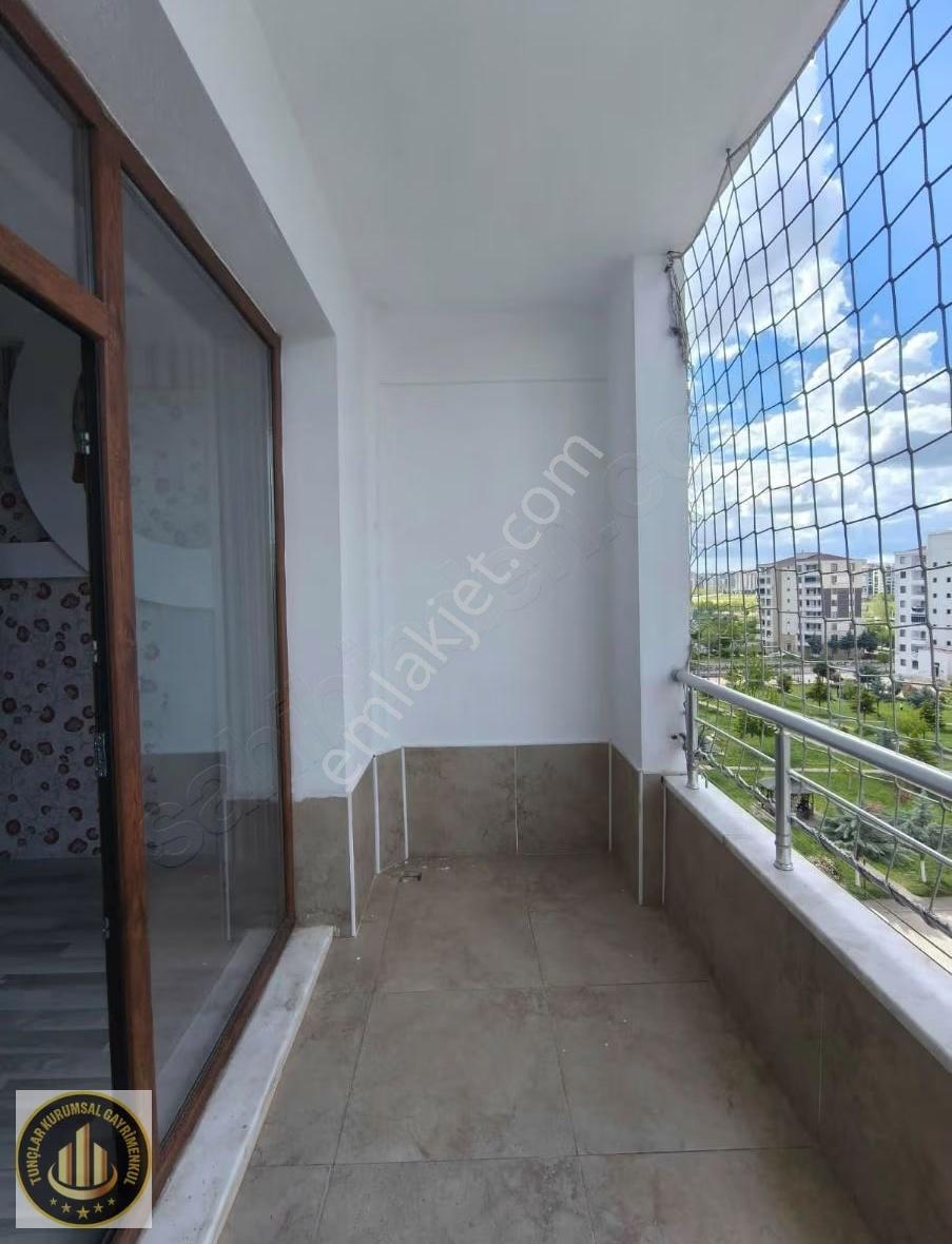 3+1 Bağcılar Millet Bahçesi Kiralık Lüks Daire - Görsel 7