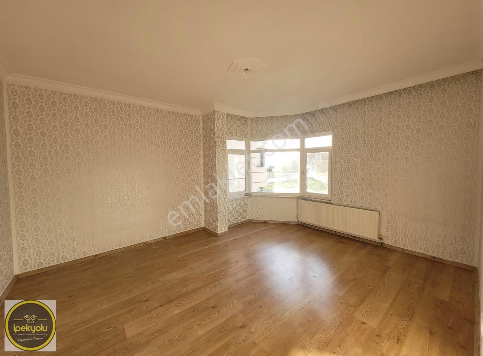 İpekyolu Gayrimenkulden Dinarbey Sitesinde 3+1 Satılık Daire - Görsel 7