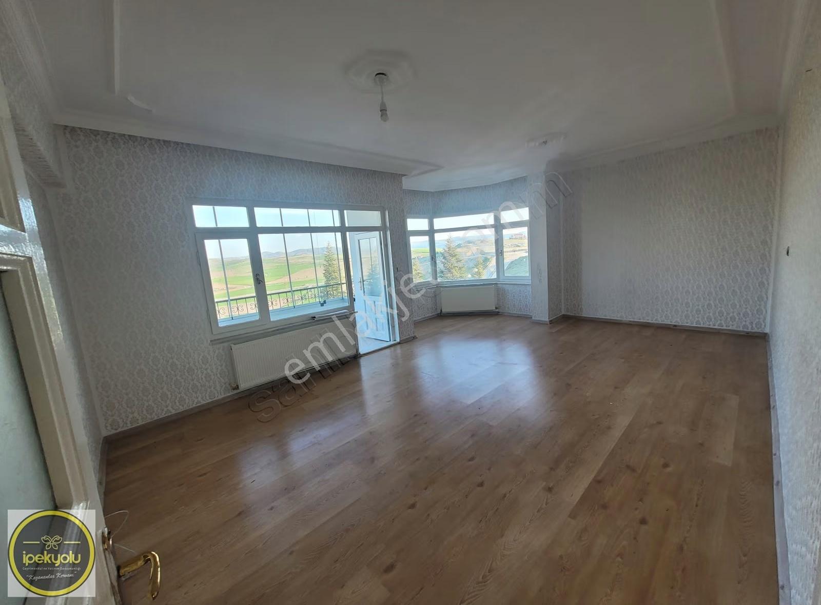 İpekyolu Gayrimenkulden Dinarbey Sitesinde 3+1 Satılık Daire - Görsel 6