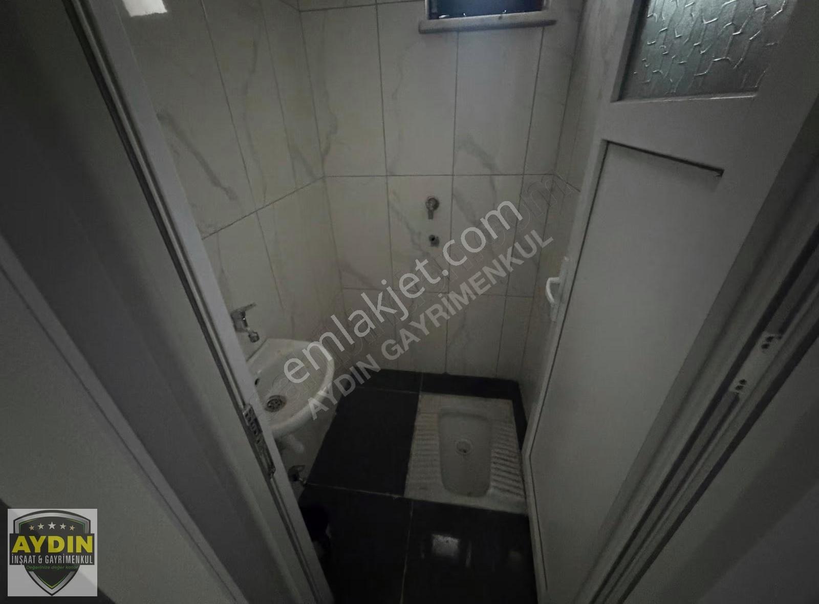 Sultangazi Cebeci'de 100m² Depolu Kiralık Dükkan - Görsel 10