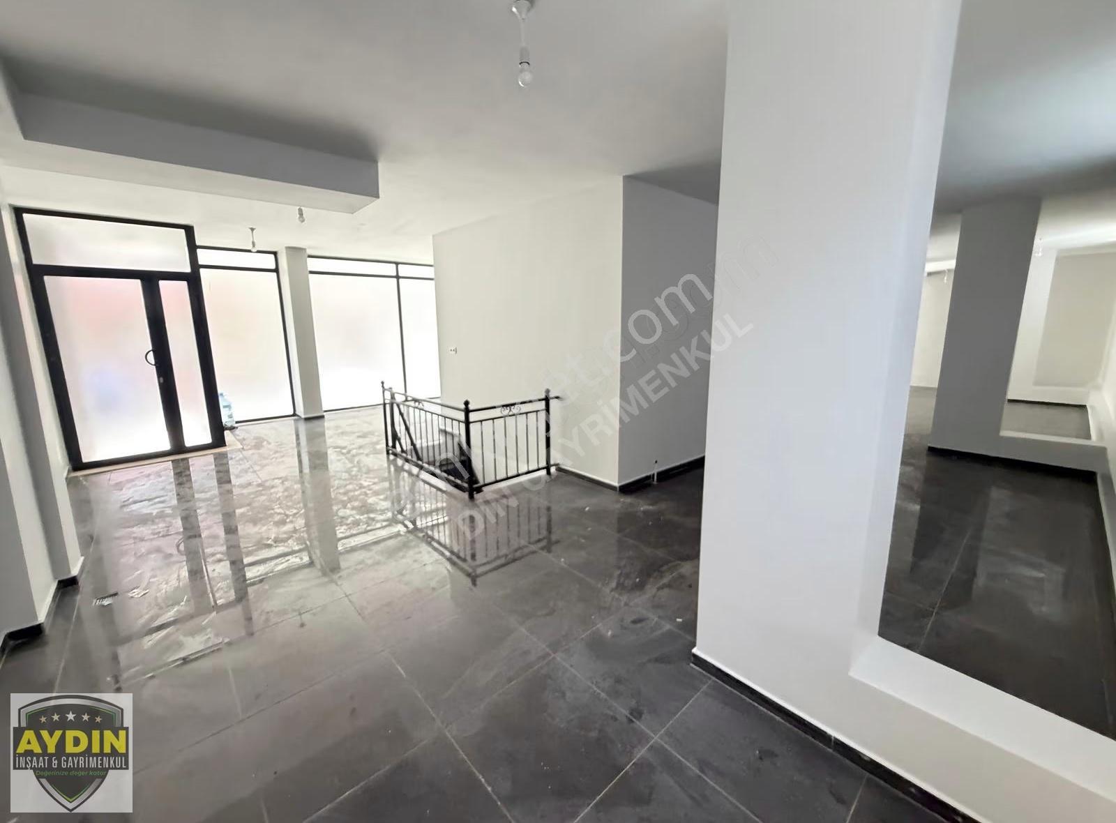 Sultangazi Cebeci'de 100m² Depolu Kiralık Dükkan - Görsel 6